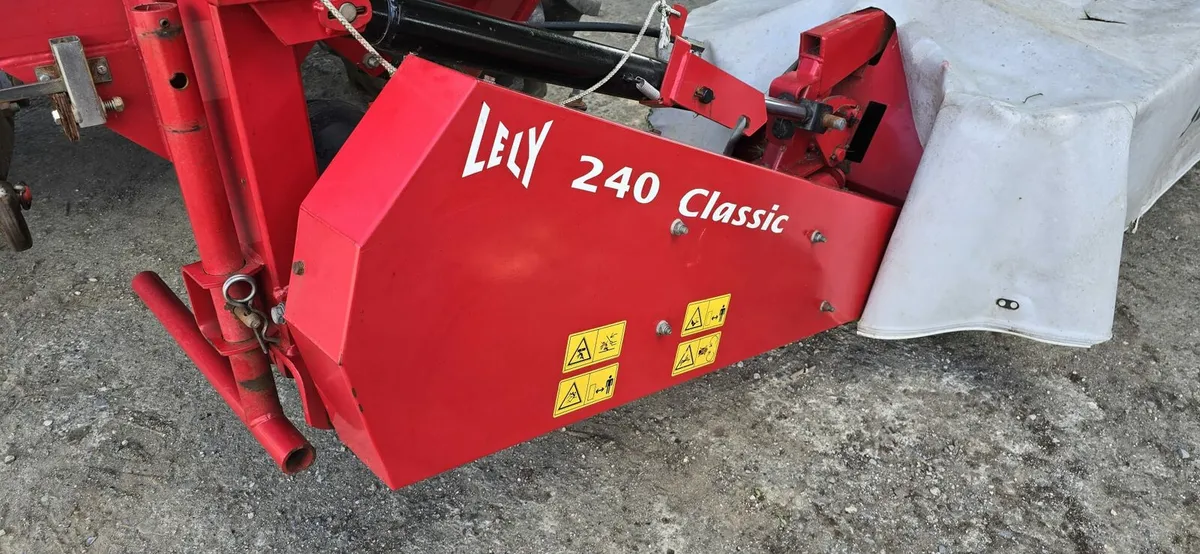 Lely - Image 1