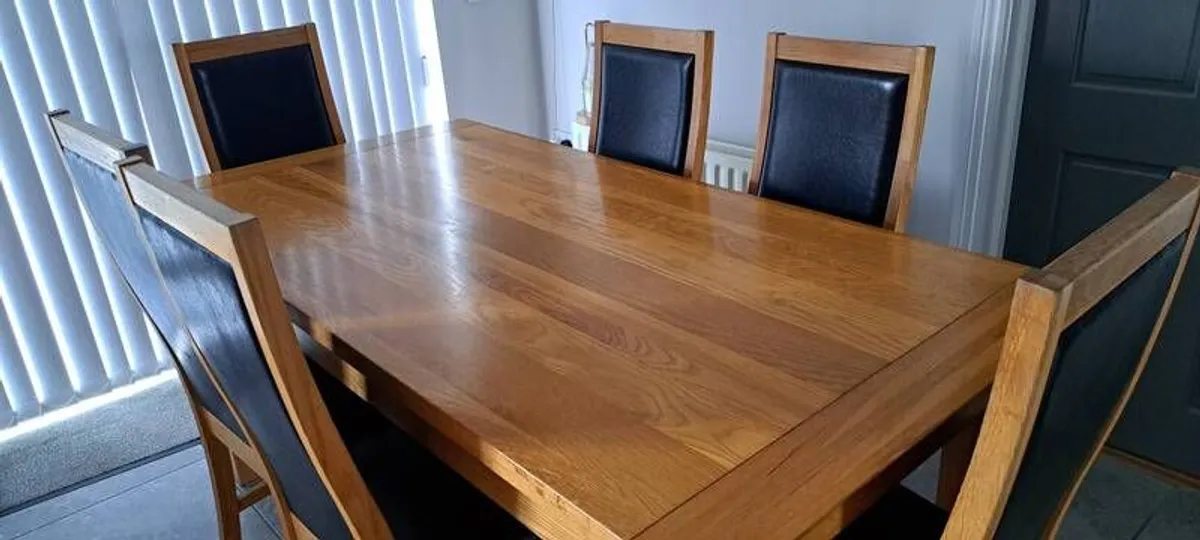 Dining  room table and six chairs - Image 3