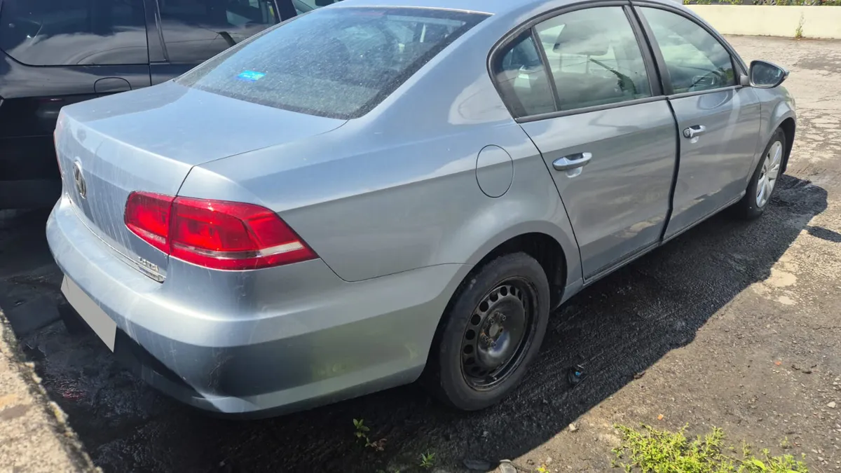 2012 VOLKSWAGEN PASSAT B7 2.0 TDI FOR BREAKING - Image 4