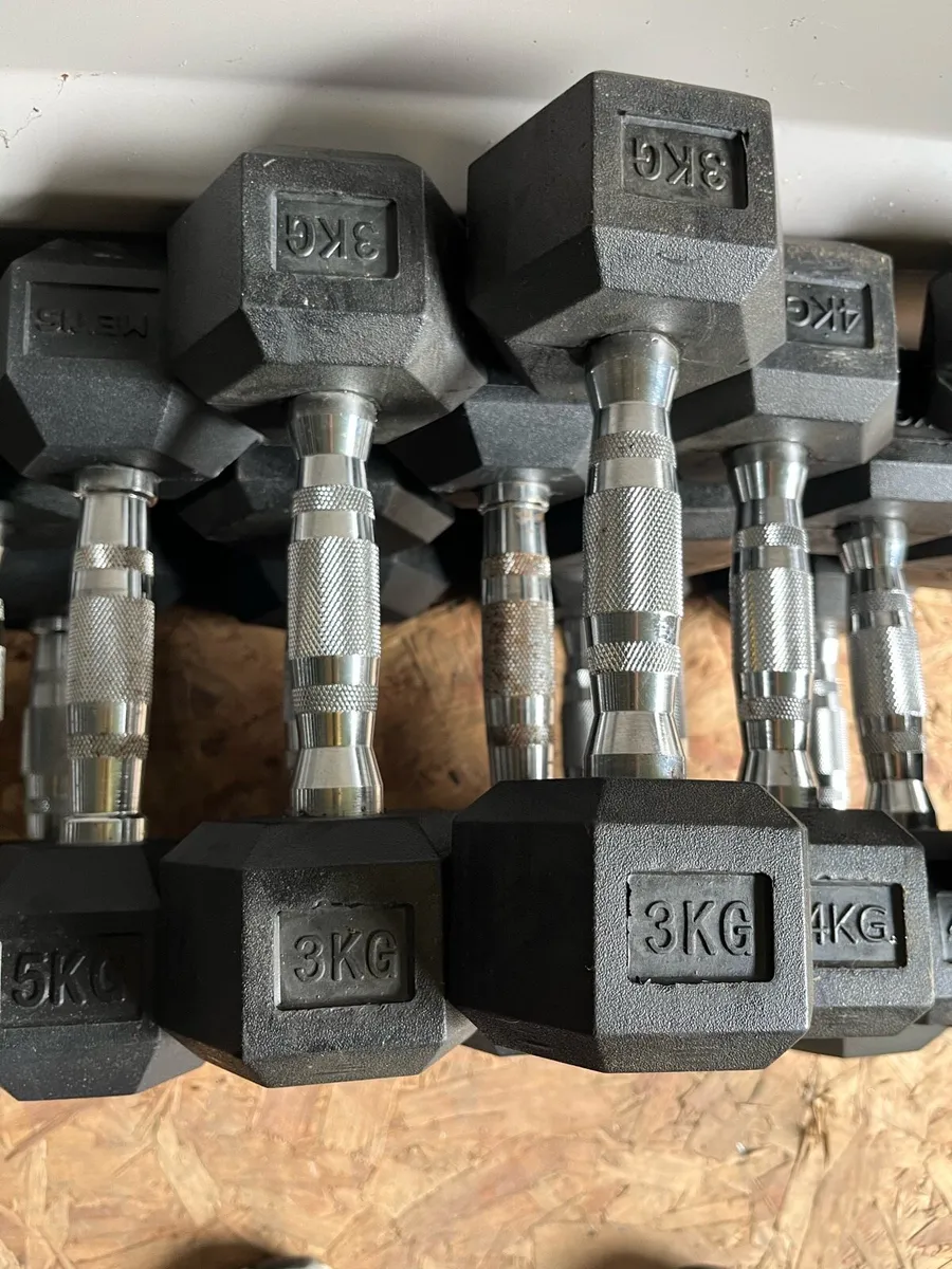 94kg rubber hex dumbbells (last set) - Image 2