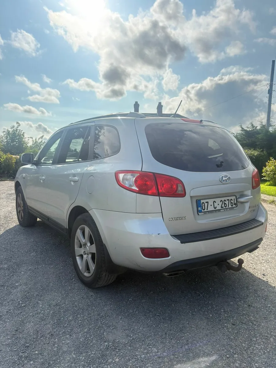 Hyundai Santa Fe - Image 4