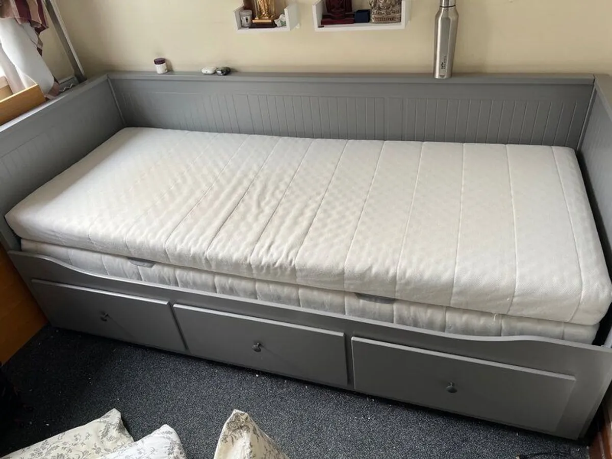 IKEA Hemnes Day bed Blackrock - Image 2