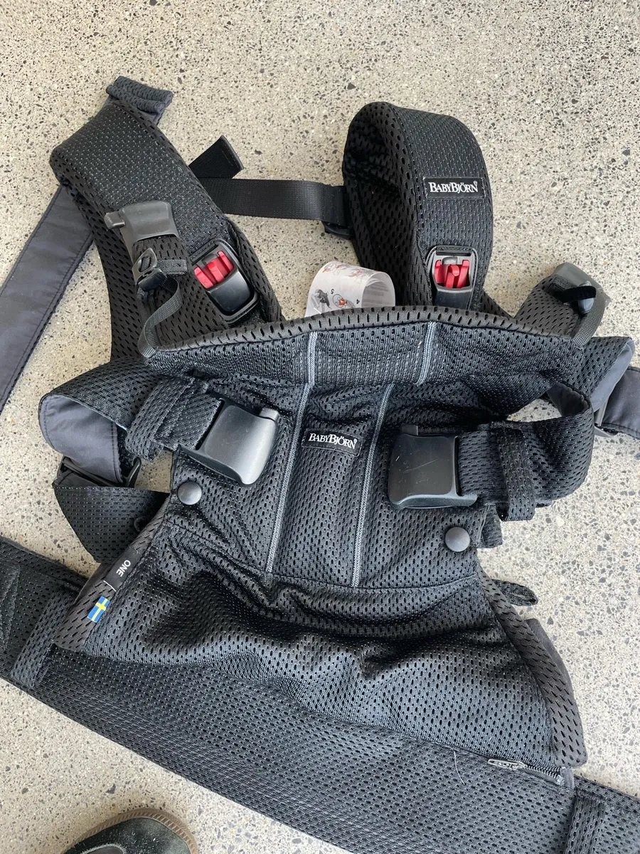 Baby bjorn one carrier - Image 2