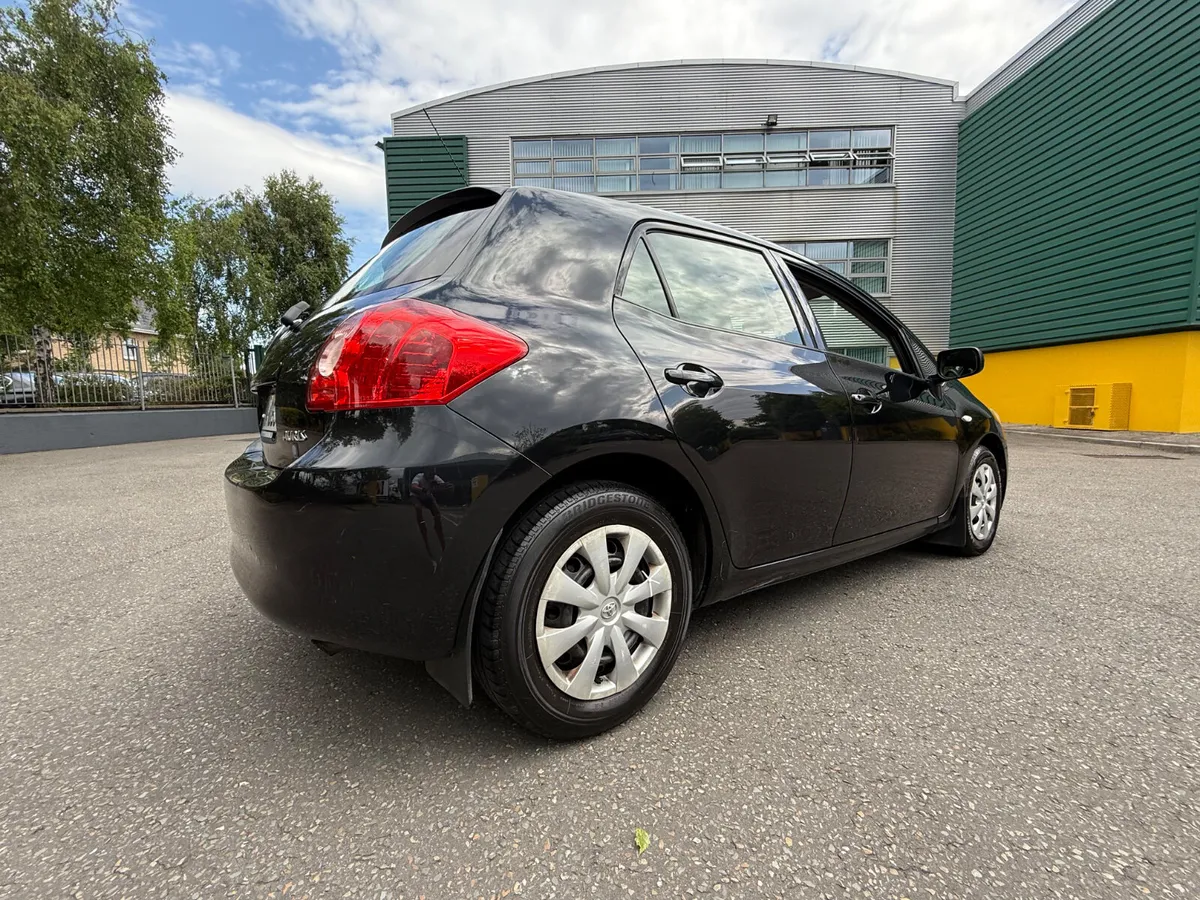 Toyota Auris 1.4 Aura - Image 4