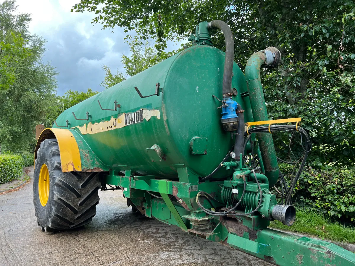 Major 2050 Gallon Slurry Tanker - Image 4
