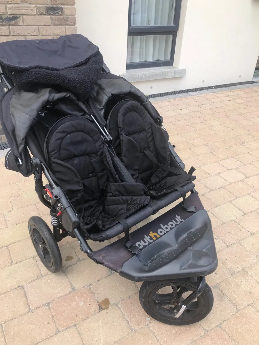 Out n about  double buggie - Image 3