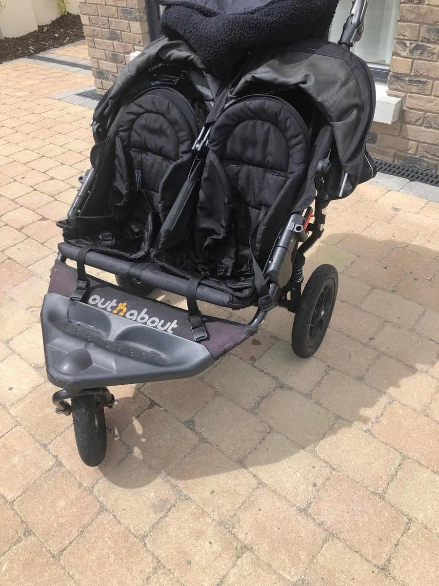 Out n about  double buggie - Image 4