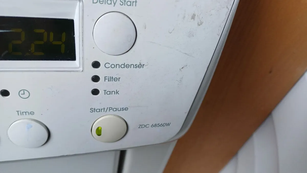 Washing machine  zanussi  perfect condition - Image 1