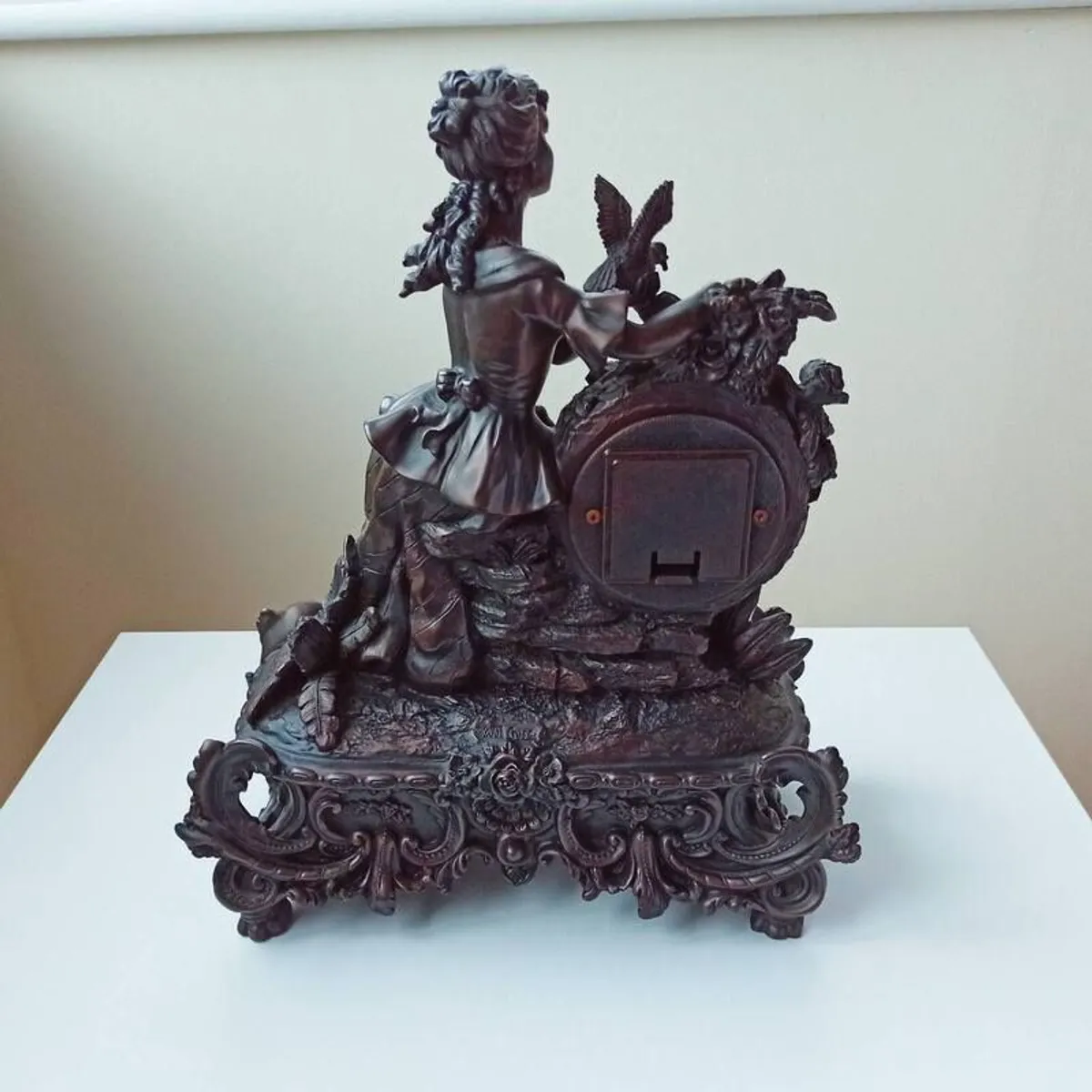 Large Crosa Juliana Bronze effect resin clock lady feeding birds - Image 3