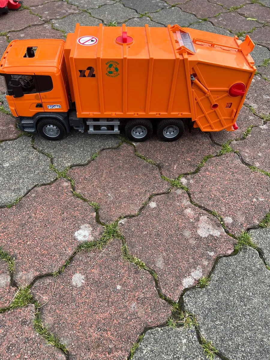 Bruder toys - Image 2