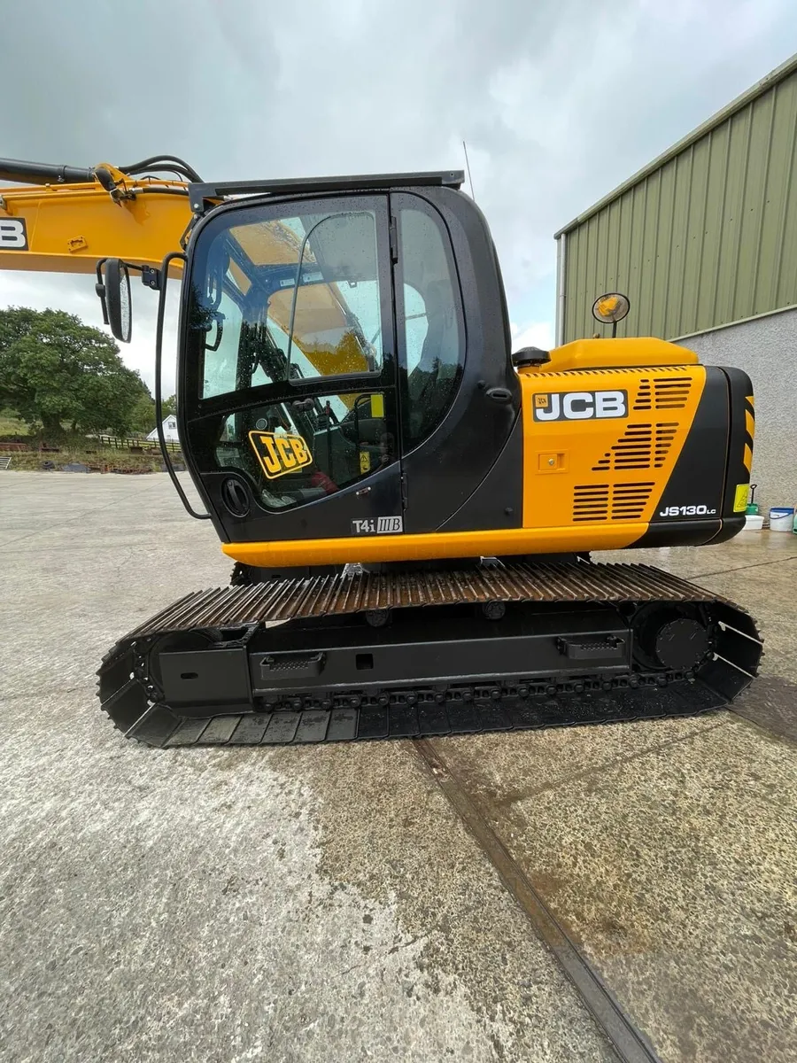 JCB JS130 2016 - Image 1
