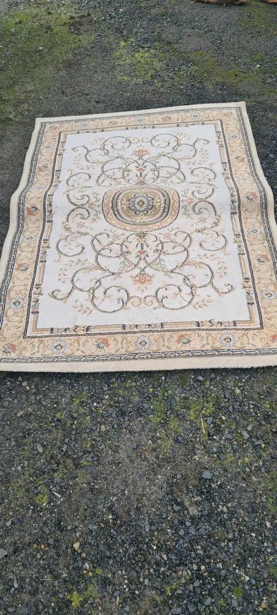 Quality RUG ……………………..50 - Image 1