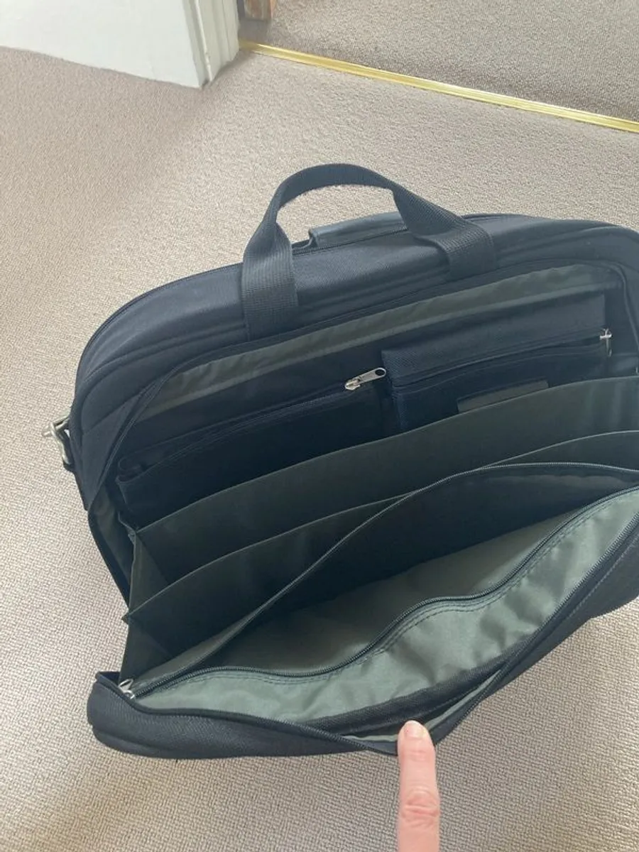 Travel bag - Image 3