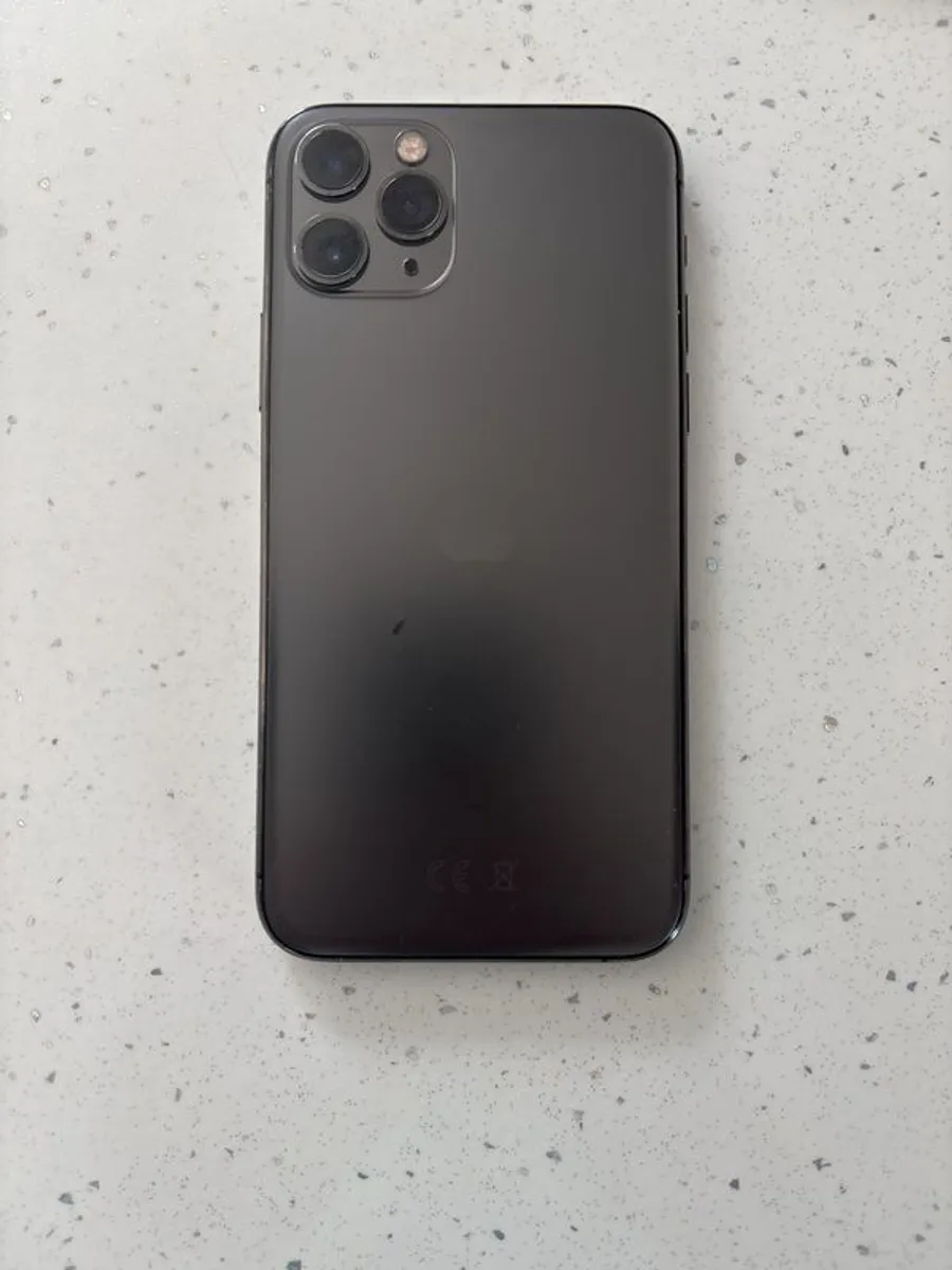 iPhone 11 Pro 128 Like brand new - Image 2