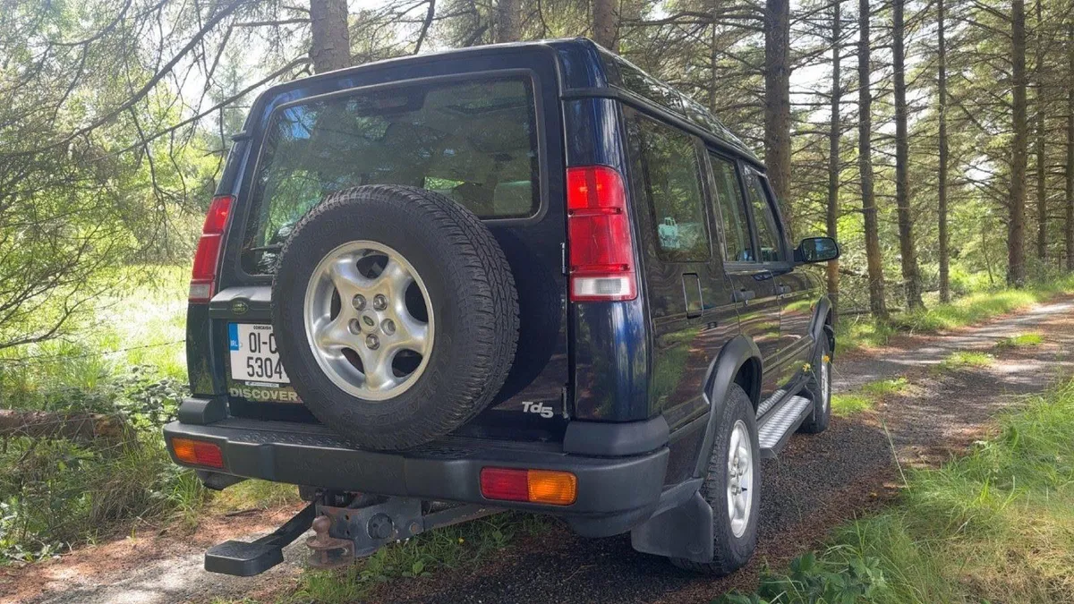 Land Rover Discovery 2001 - Image 4