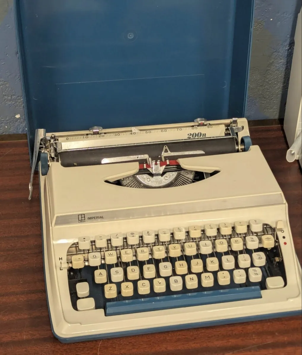 Typewriter - Image 1