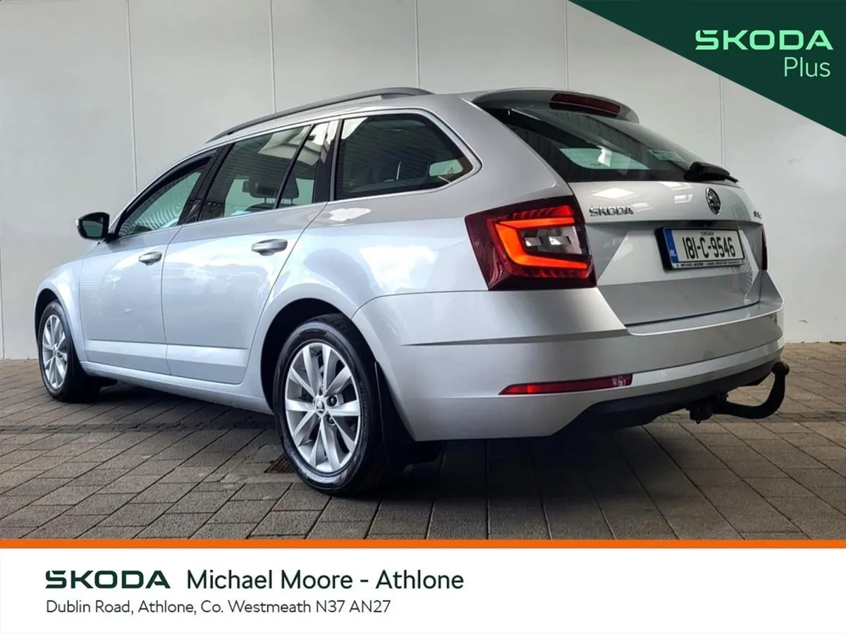Skoda Octavia Combi Ambition 1.0tsi 115BHP 5DR - Image 3