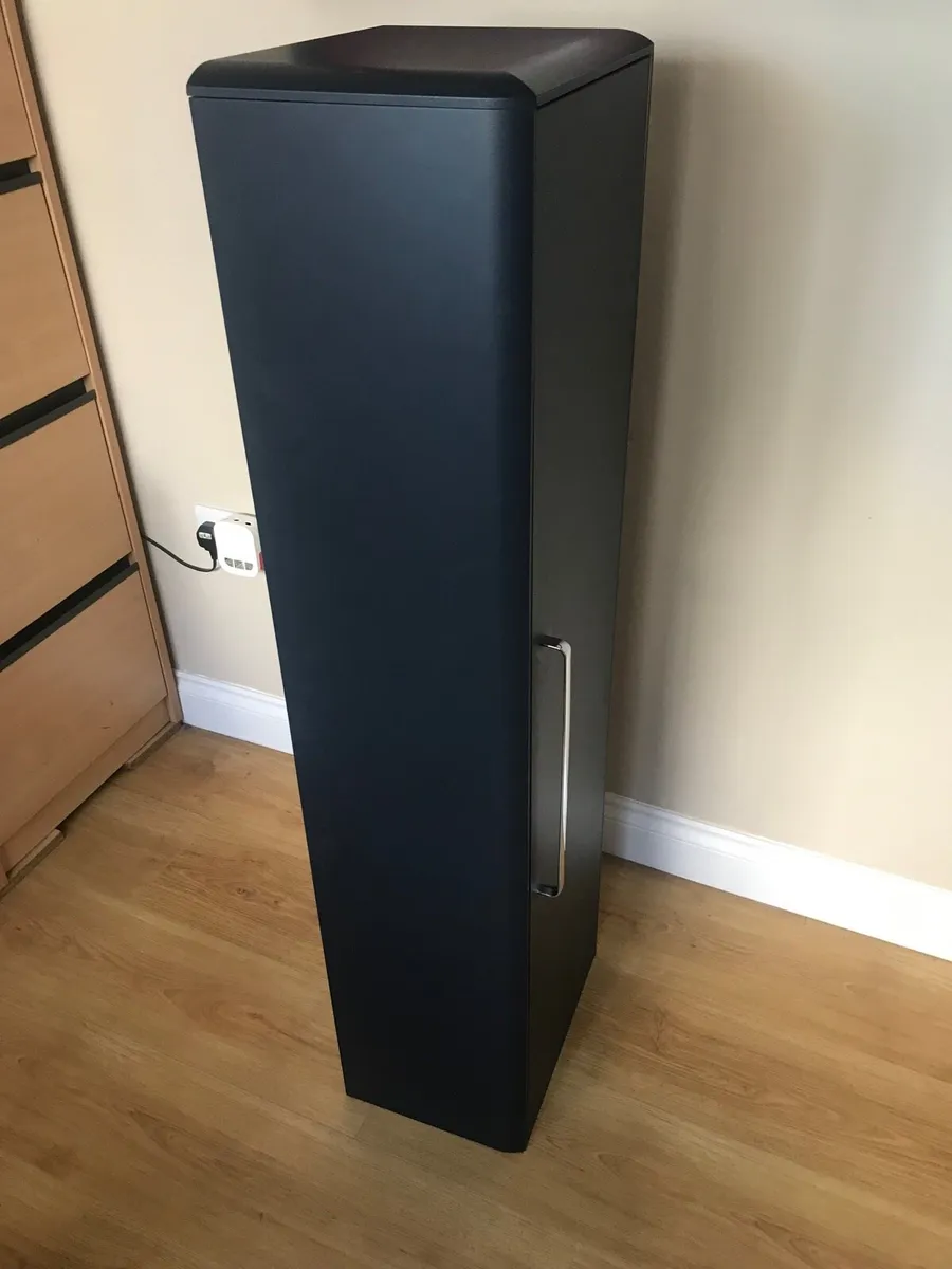 Modern Bathroom Cabinet - Image 2
