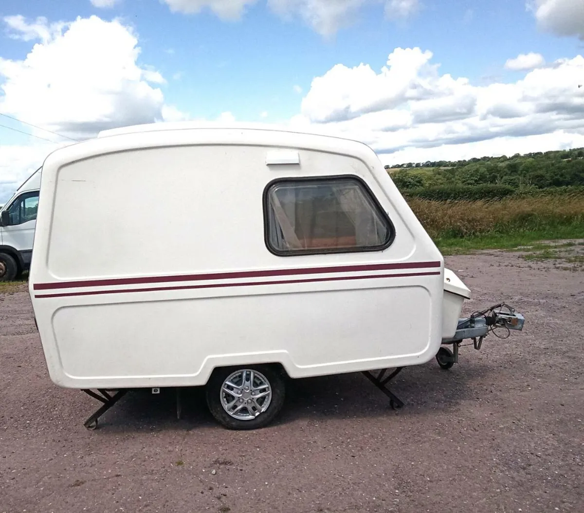 AS NEW FREEDOM MICROLITE POP TOP - Image 4