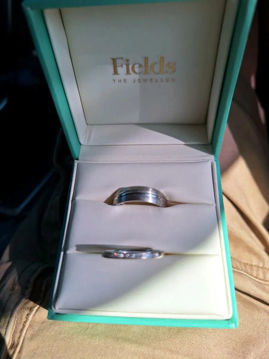 Wedding band rings - Image 1