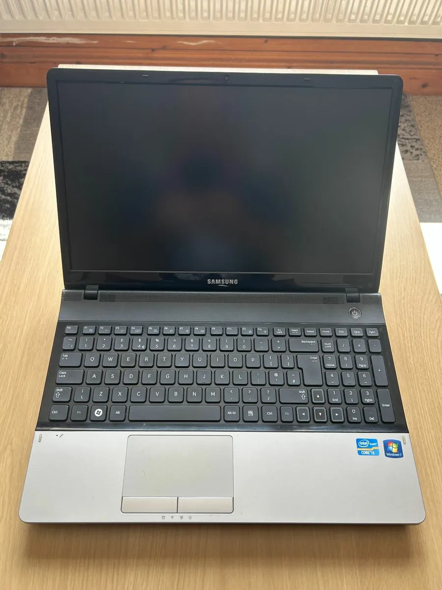 Samsung 300E-i3-16GB-240GB SSD-Windows10 - Image 2