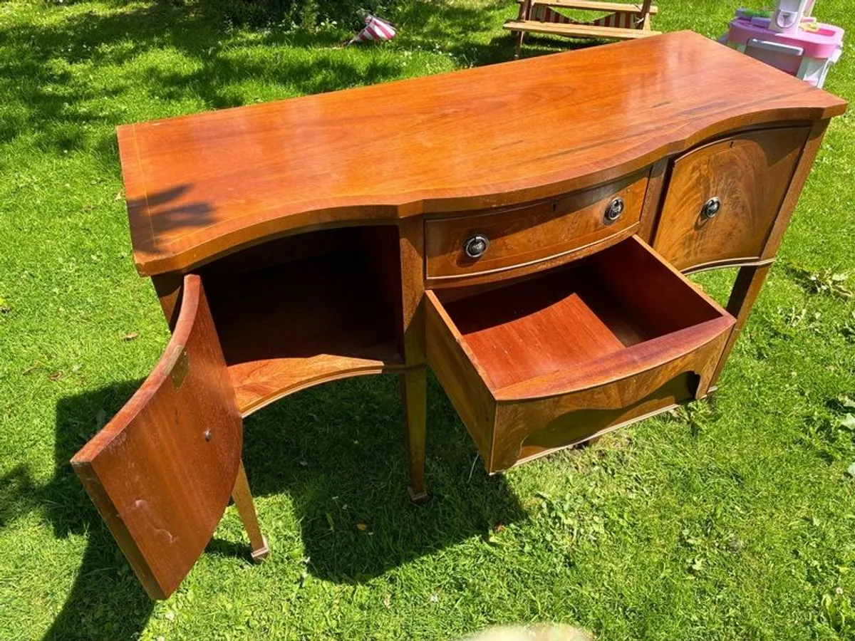 Serpentine Sideboard - Image 3