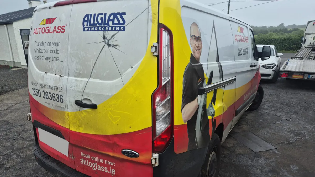 2017 FORD TRANSIT CUSTOM 2.0D FOR BREAKING - Image 2