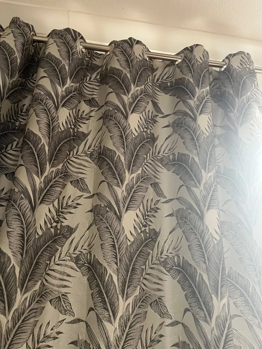 Curtains - Image 1