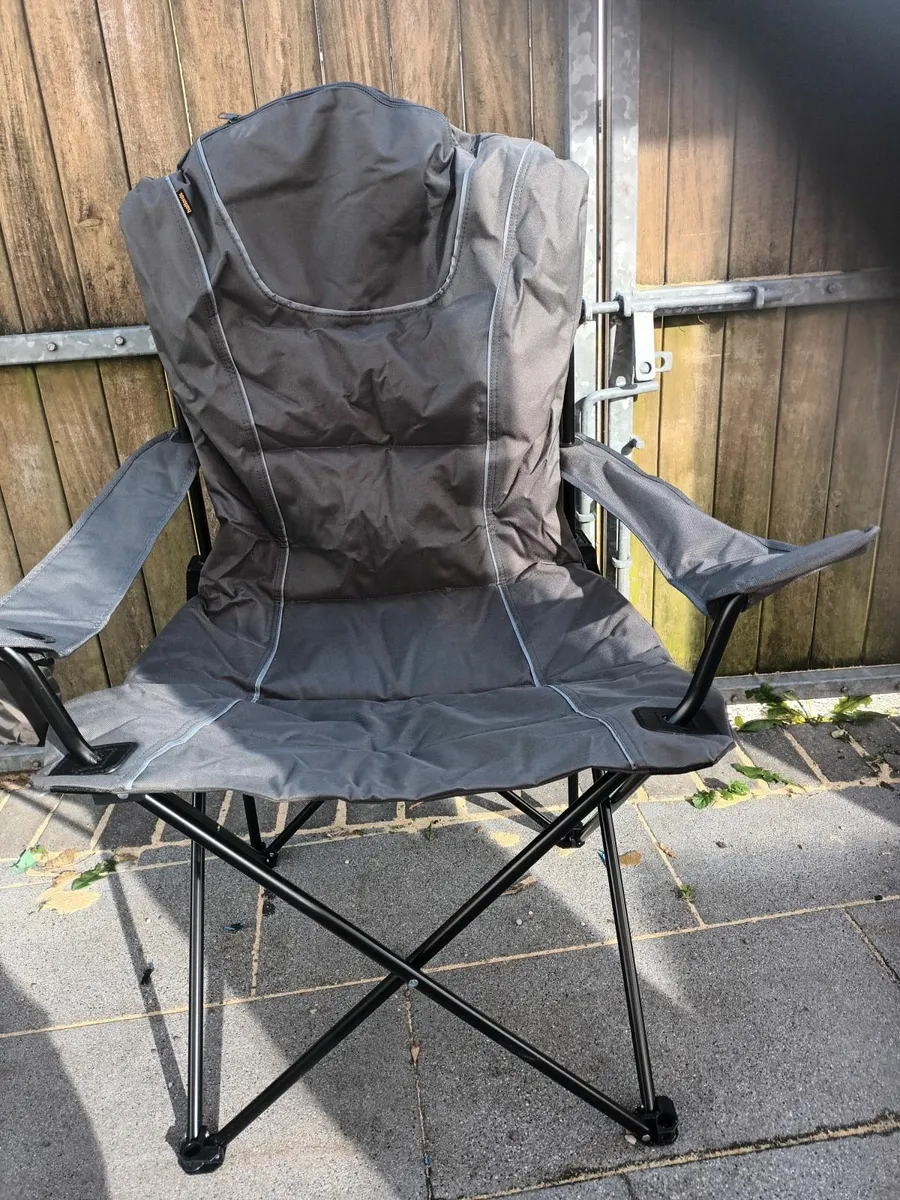 2 camping chairs - Image 3