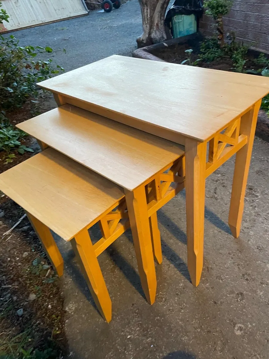 Oak 3 in 1 nest table set