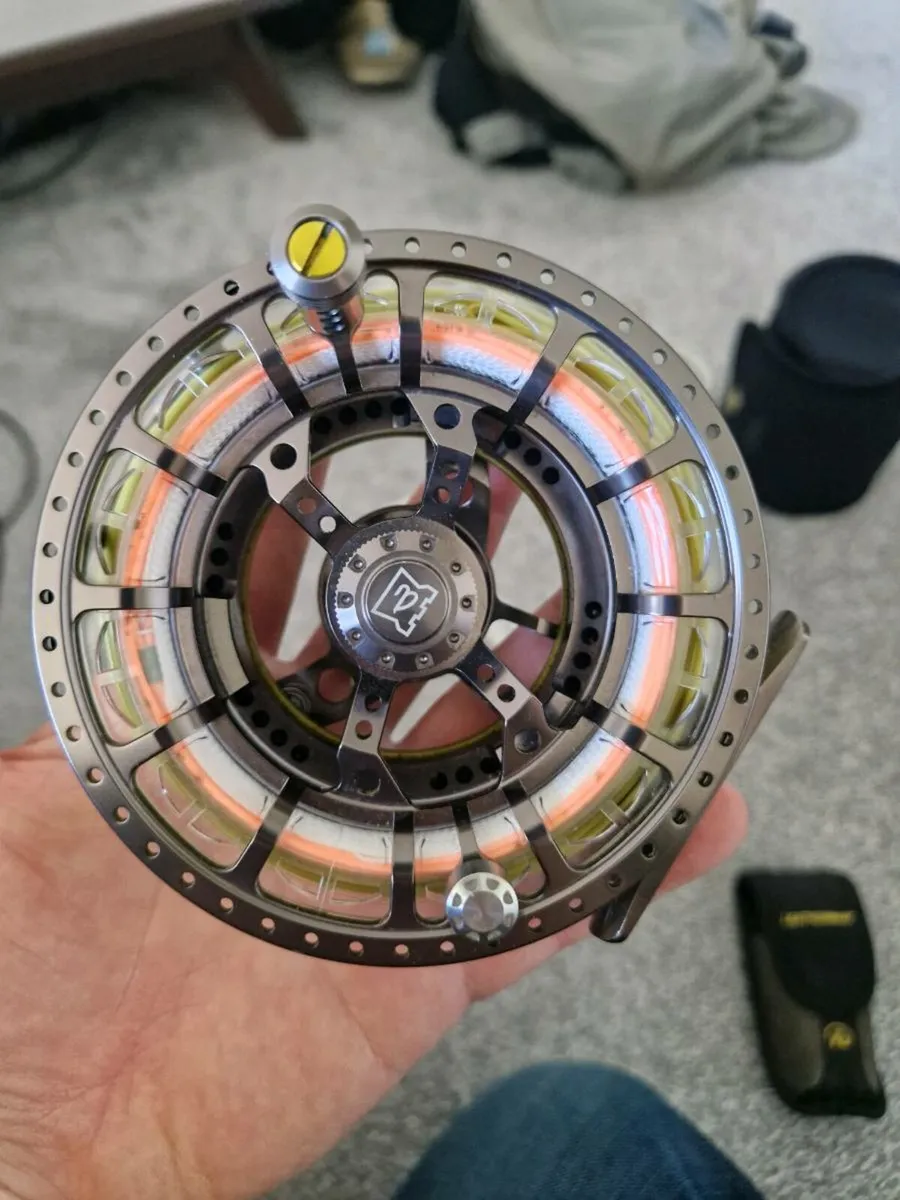 Hardy ASR 6000 reel, 5 spools and 3 lines - Image 2