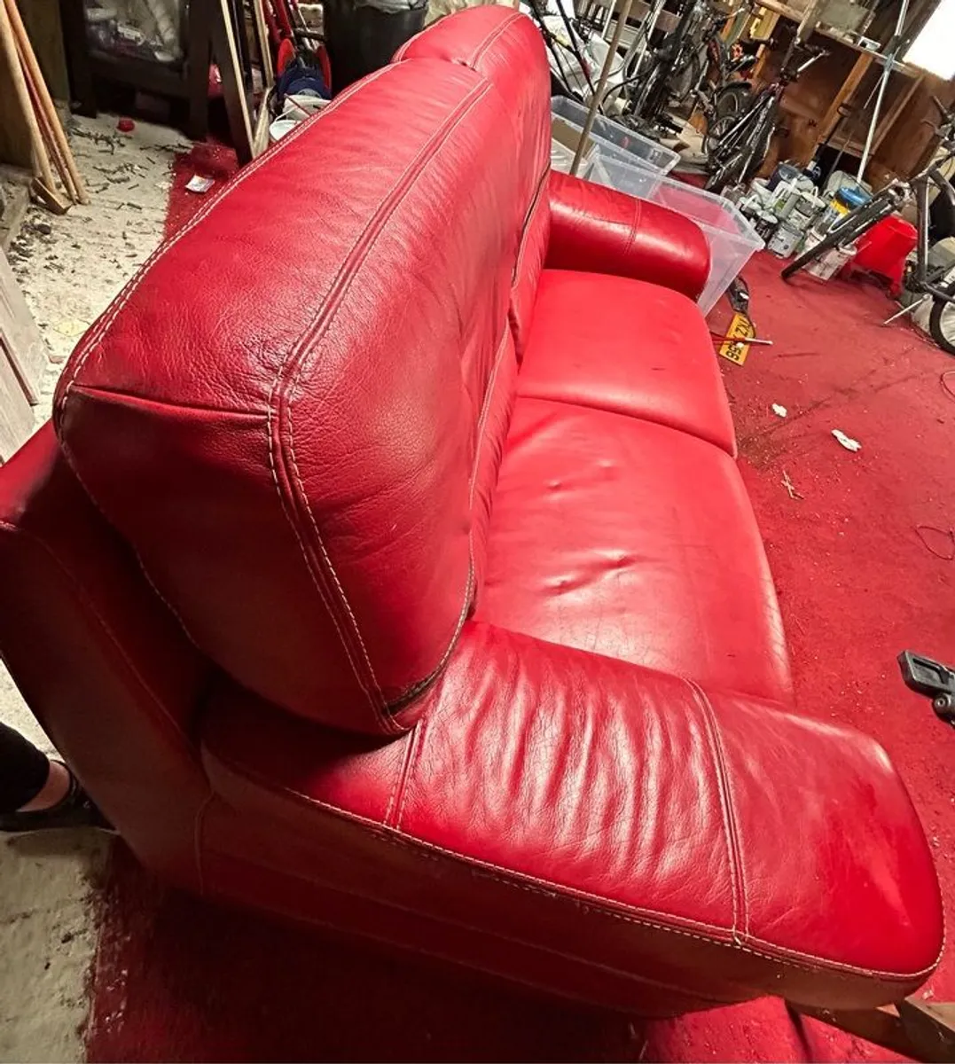 3 Seater Italian Leather Sofa - Image 4