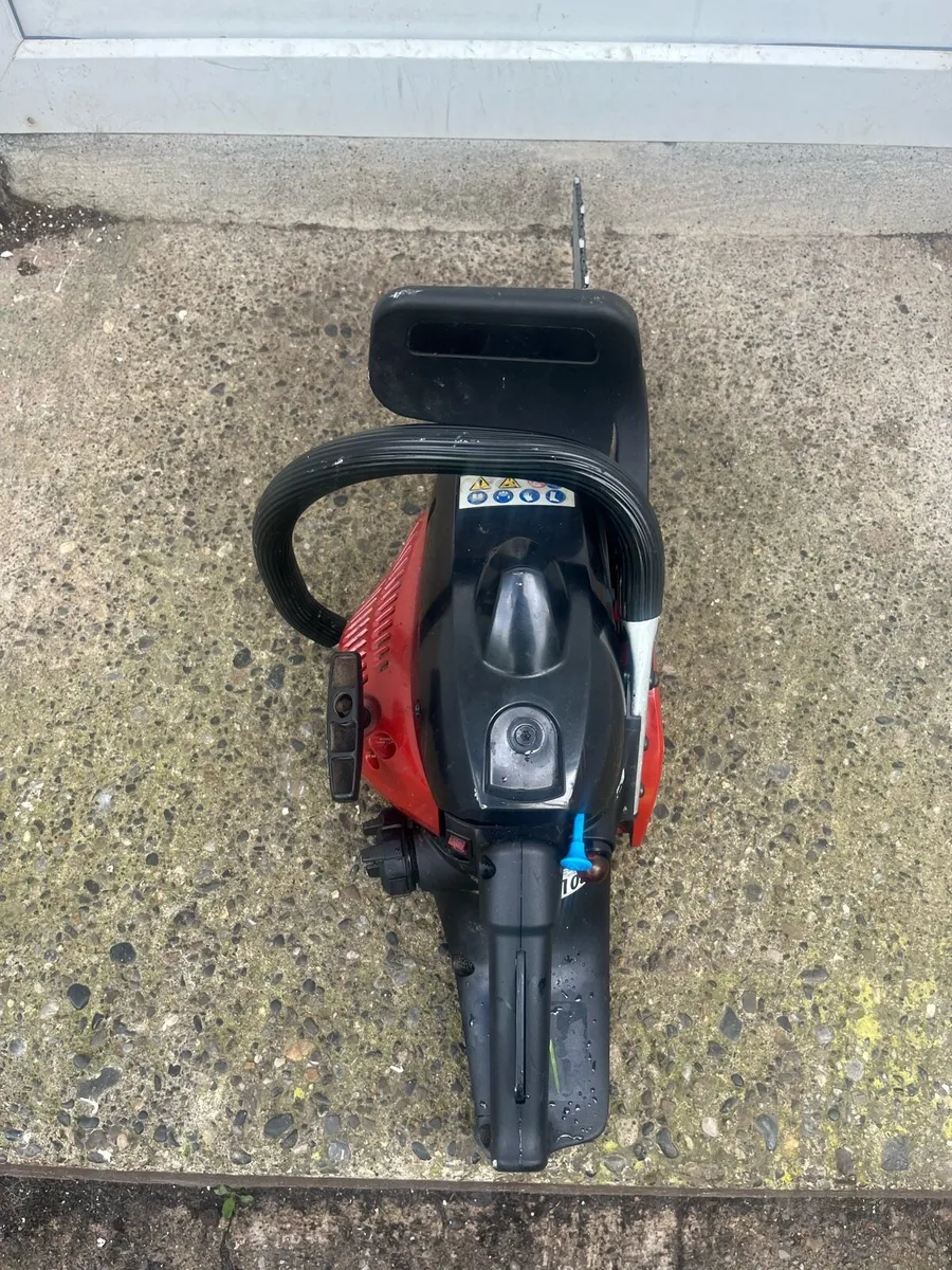 Chainsaw - Image 2