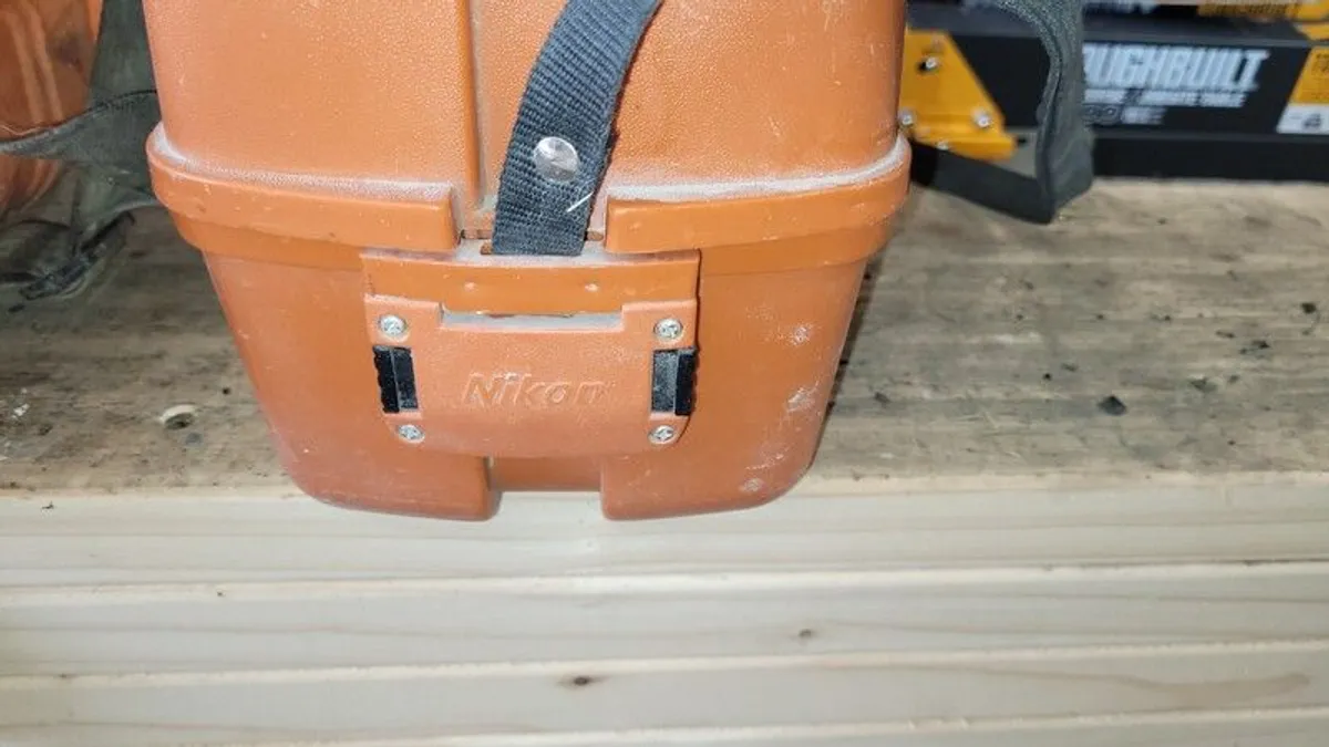 Nikon Theodolite and Nikon site level - Image 1