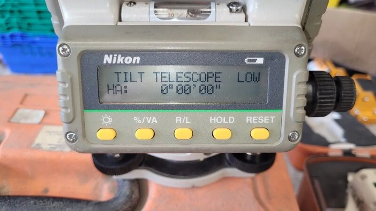 Nikon Theodolite and Nikon site level - Image 3