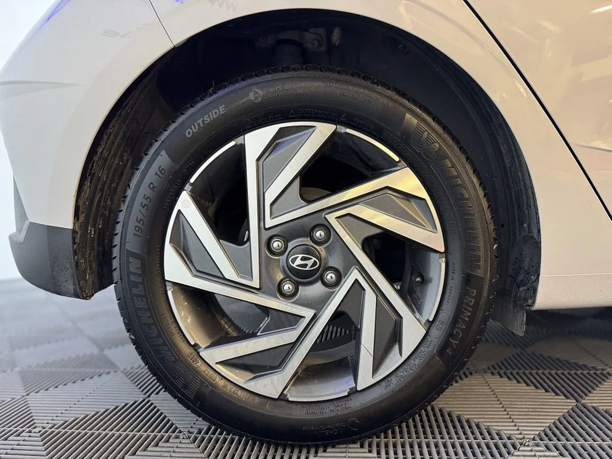 Hyundai i20 i20 Deluxe Plus - Image 4