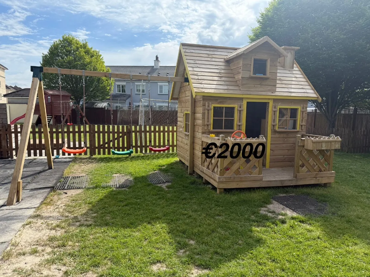 Childrens' Playhouse - Image 1
