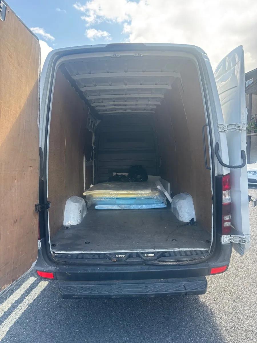 Mercedes Sprinter Van LWB 151 - Image 4