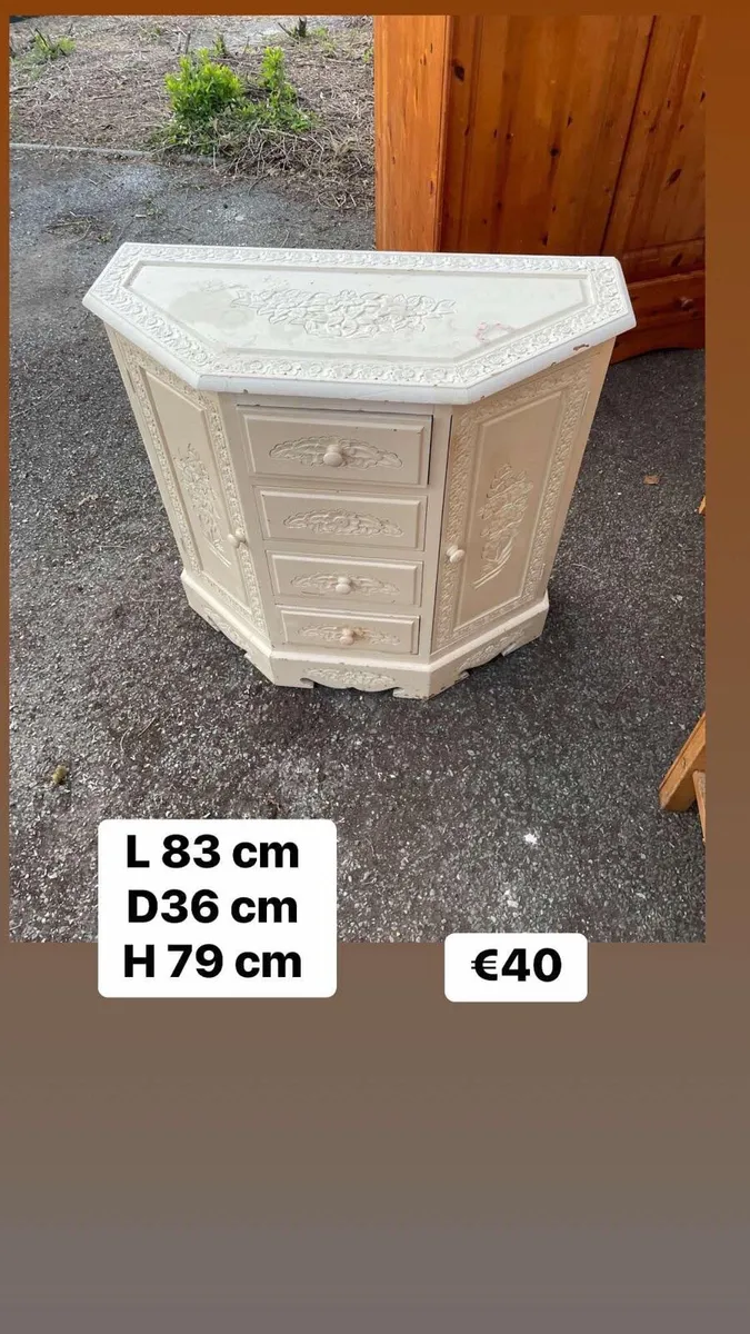 Tv unit