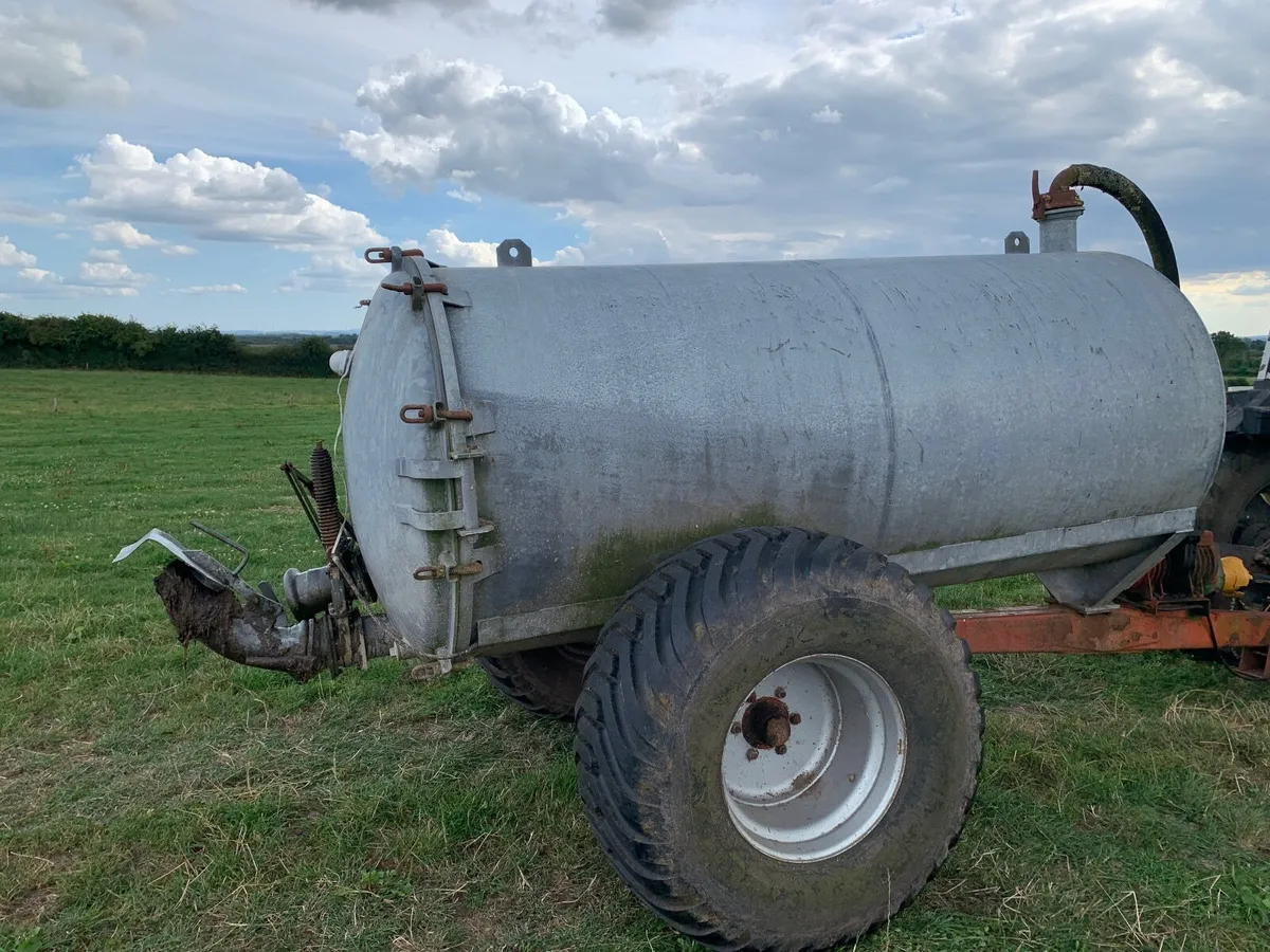 Slurry tank 1100 gallon - Image 2
