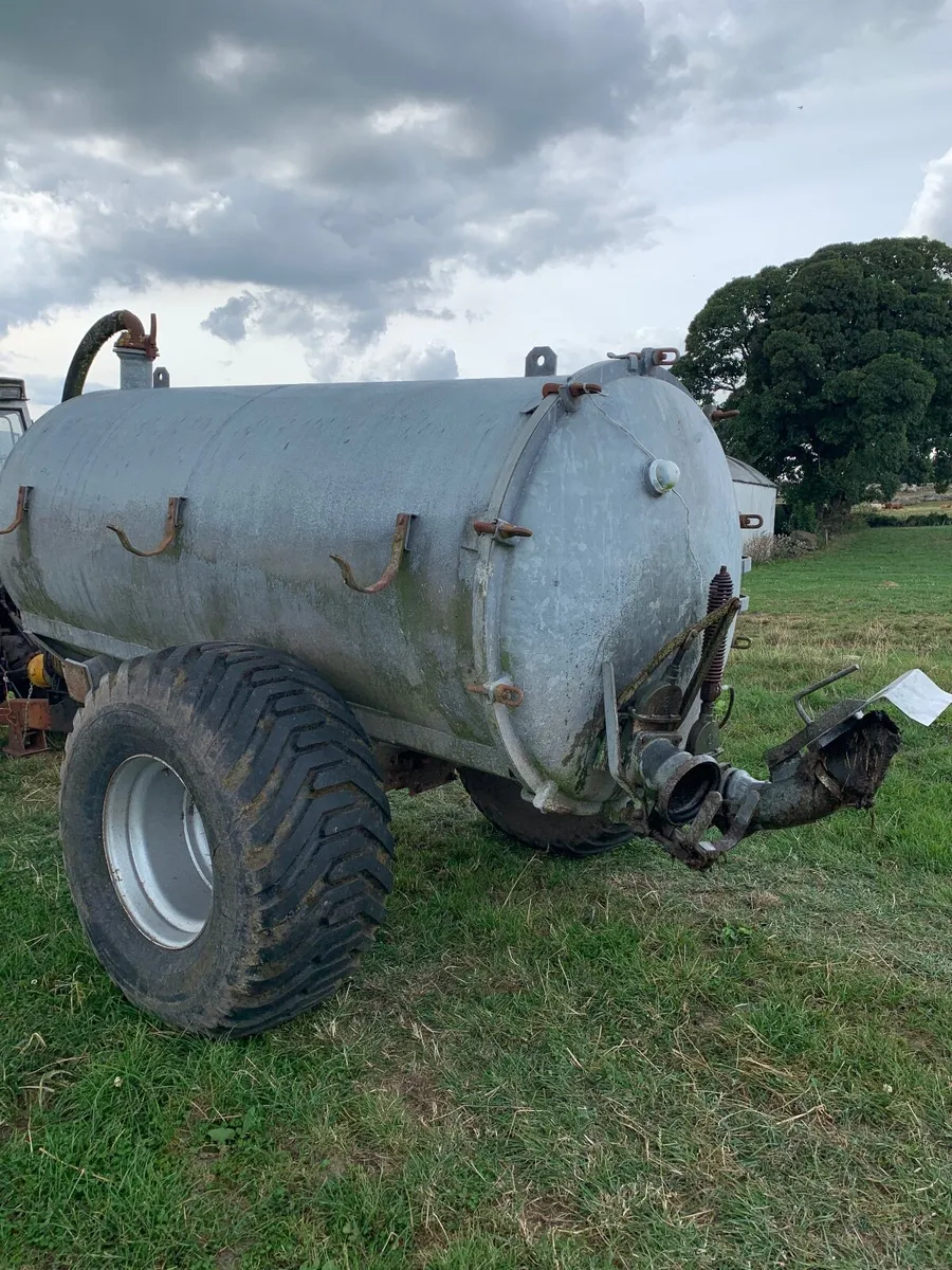 Slurry tank 1100 gallon - Image 4