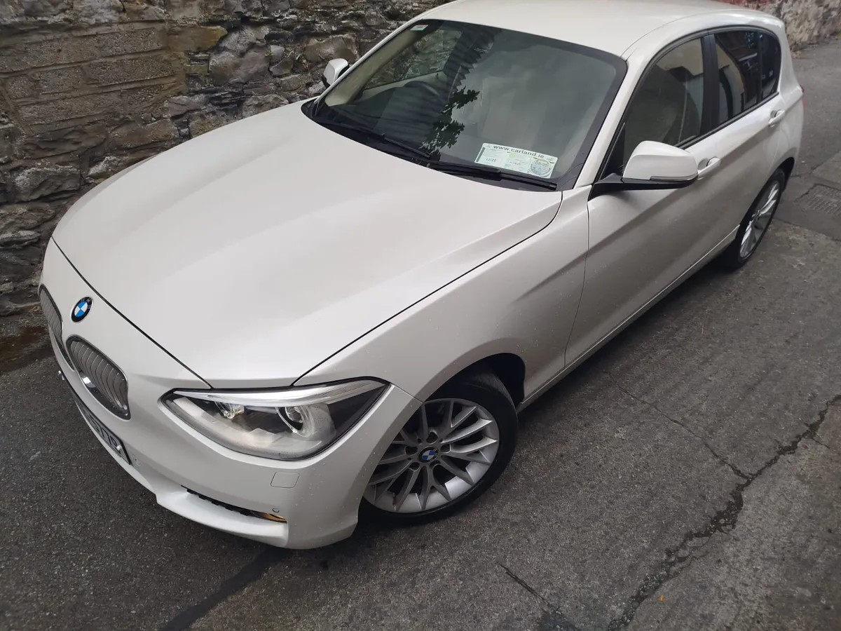 BMW 1-Series 2014 LOW KM.  AUTOMATIC - Image 2