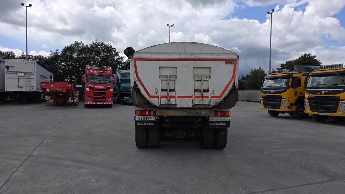 2016 Scania P4108x4 Tipper Truck - Image 3