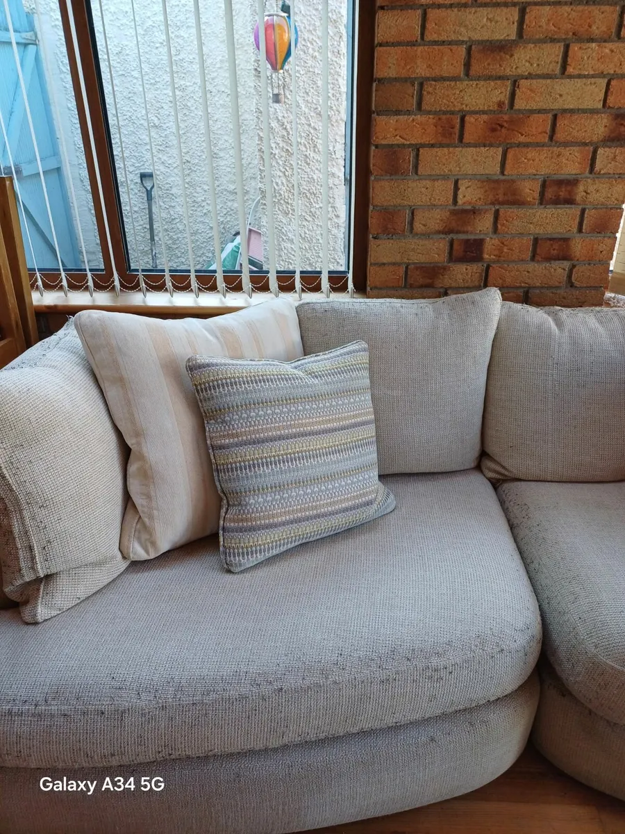Sofa - Image 3