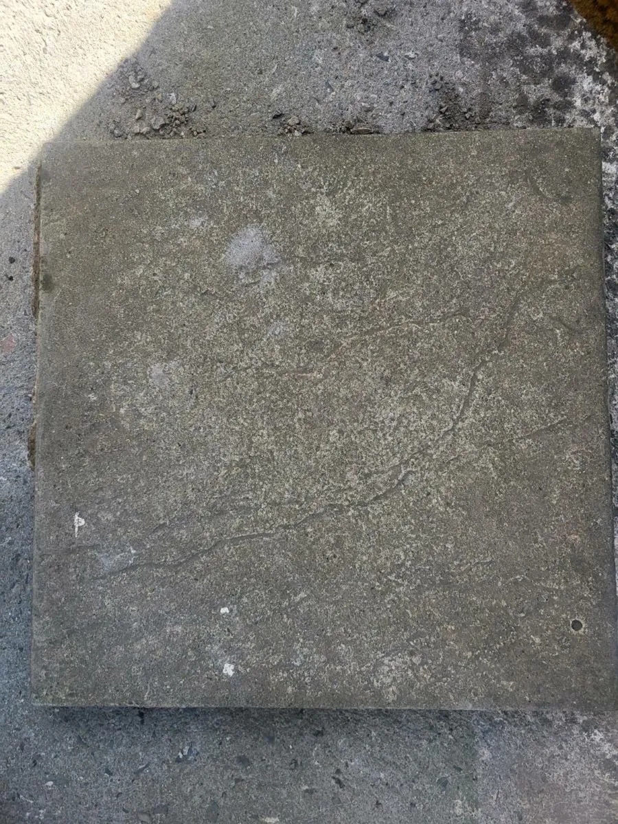 Free paving stones