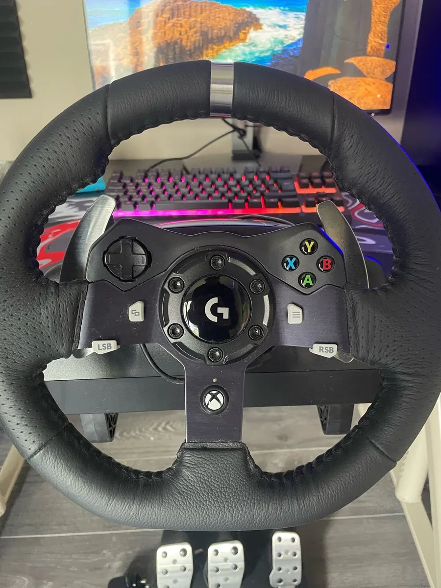 Logitech G920 Steering-wheel and pedals - Image 2