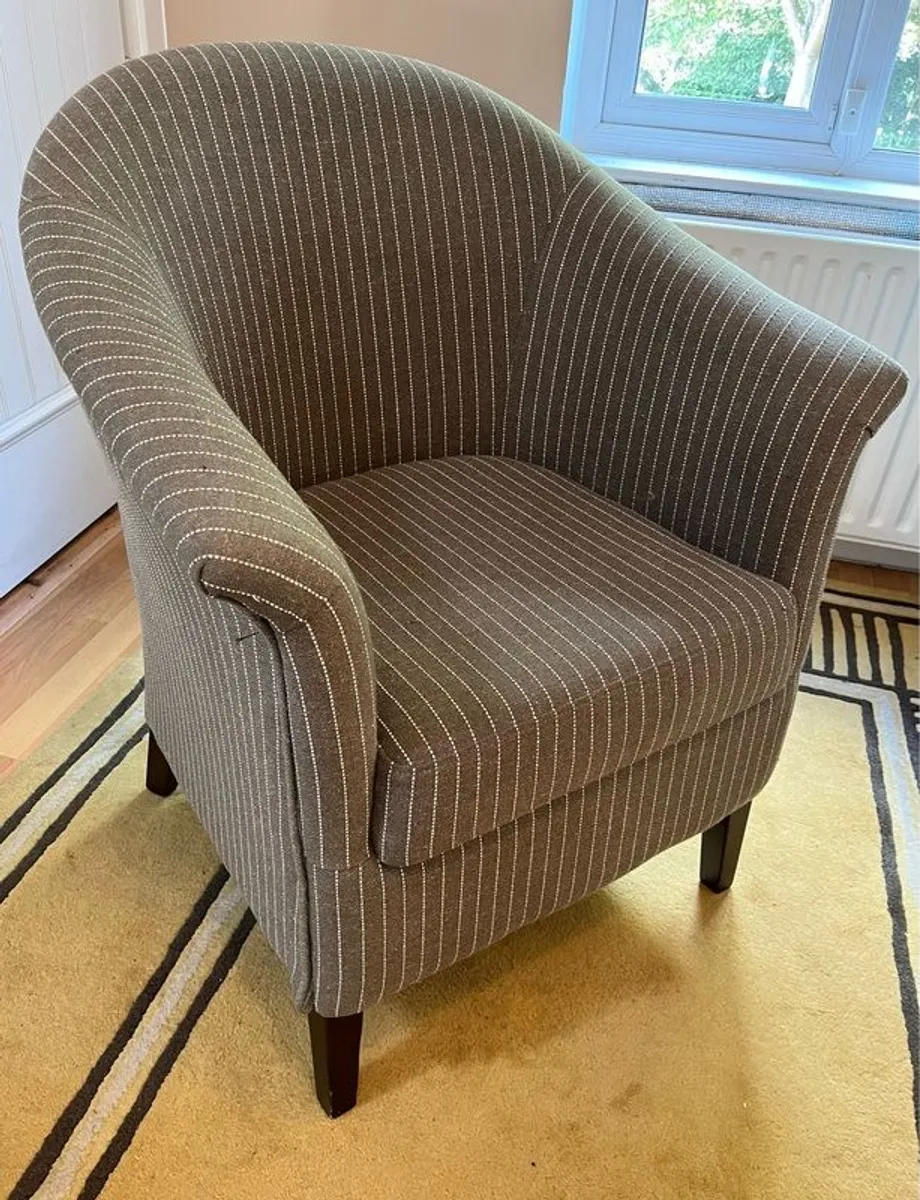 tub chair - Image 1