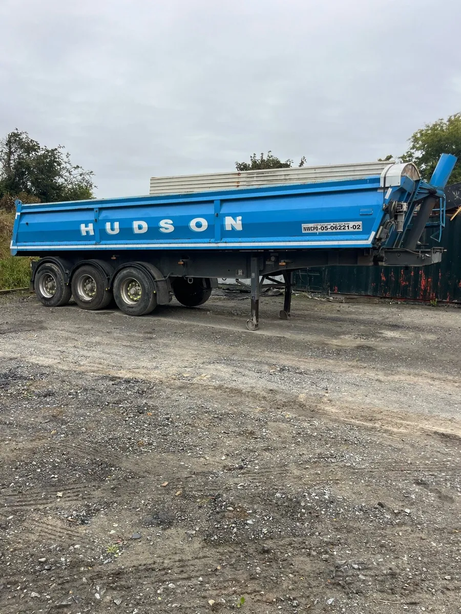 Tipping trailer - Image 3