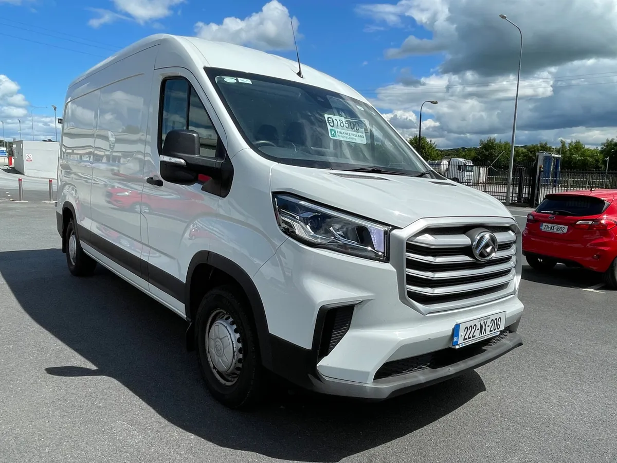 Maxus E Deliver D9 Low mileage - Image 2
