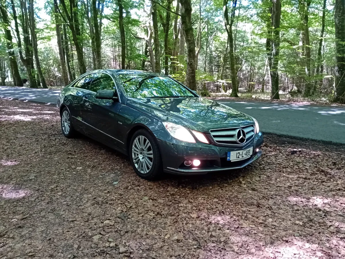 12 MERCEDES  E220 CDI AUTO COUPE €9850. - Image 3